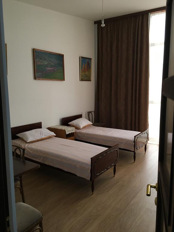 Art Guesthouse 예레반 외부 사진